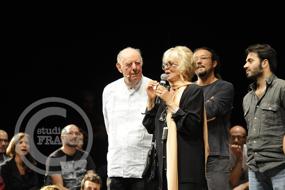 Frasca/Dario FO racconta PICASSO al teatro Diego Fabbri  al termine il saluto di Franca Rame che racconta come è nata l'idea dello spettacolo
